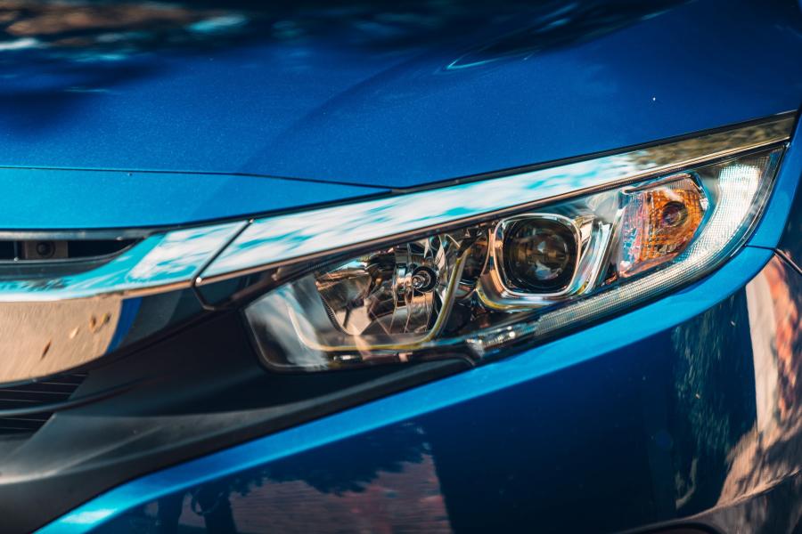Детали экстерьера Honda Civic Sedan (FC) 2018 года  (UK) (фото 61 из 94)